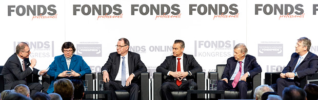 ZIB-2-Anchorman Dr. Armin Wolf lud zum vierten Mal eine hochkarätige Runde zur Podiumsdiskussion ZIB-2-Anchorman Dr. Armin Wolf lud zum vierten Mal eine hochkarätige Runde zur Podiumsdiskussion