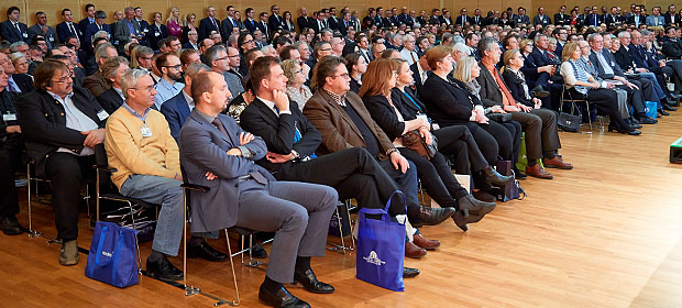 FONDS professionell KONGRESS - die Fortbildungsplattform FONDS professionell KONGRESS - die Fortbildungsplattform