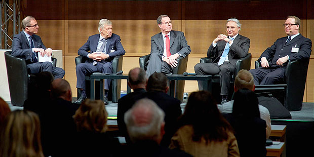 Finanzstars im Wolfsrevier Finanzstars im Wolfsrevier