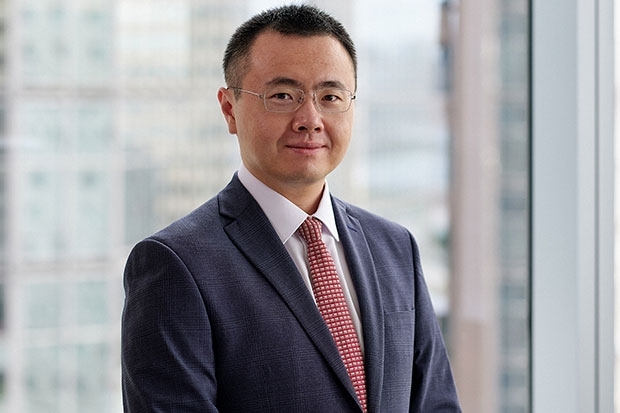 Yi Du, Pictet