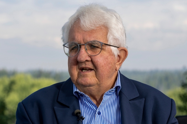 Robert Holzmann Robert Holzmann