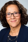 zurkow_deborah_klein_portrait_neu.jpg