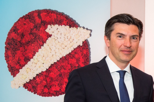 Bank Austria Der Abgeschnittene Fluchtweg Markte 23 12 2016
