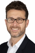 © The Headshot Guy / T. Rowe Price