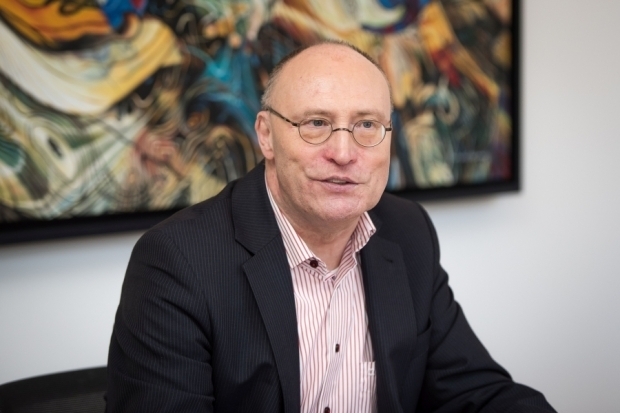 Manfred Schlumberger, Fürstlich Castell'sche Bank