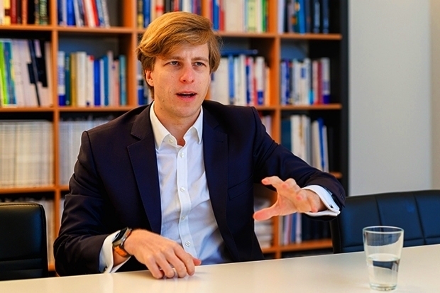 Erhard Radatz, Invesco Erhard Radatz, Invesco