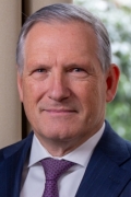 pressefoto_meinhard_platzer_bank_gutmann.jpg