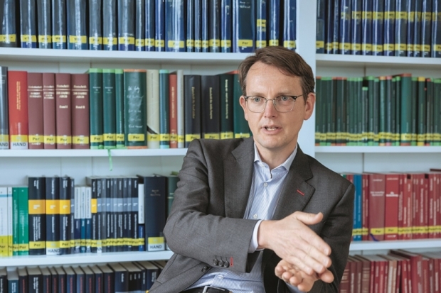 Univ. Prof. Dr. Stefan Perner