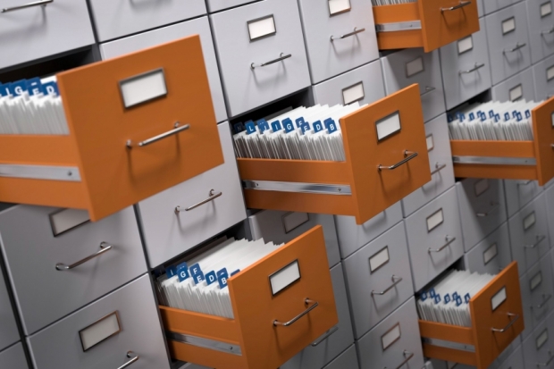 Aktenschrank, Kundendaten