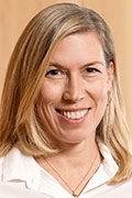 claudia-koessl_pressefoto_bank-gutmann-002.jpg