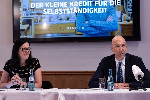 kocher_und_holzinger-burgstaller_pk_mikrokredit_copyrights_daniel_hinterramskogler.jpg