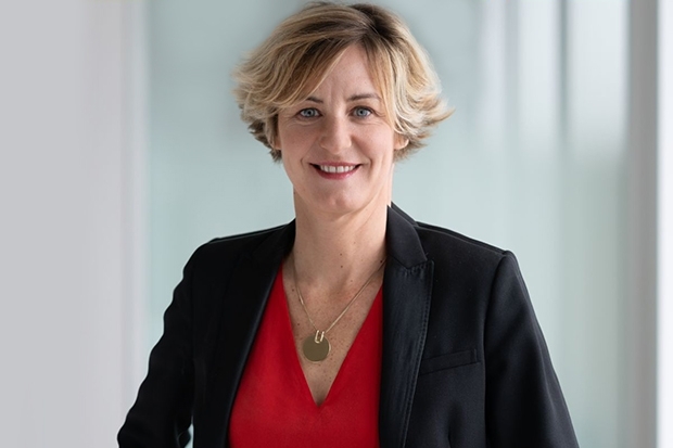 Am&eacute;lie Derambure, Amundi
