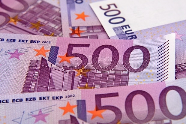 adobestock_93095481_500_euro_geld_m._schuppich.jpg
