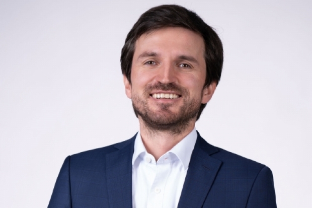 Kamil Kaczmarski, Oliver Wyman