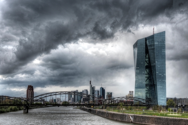 Frankfurter Skyline mit EZB