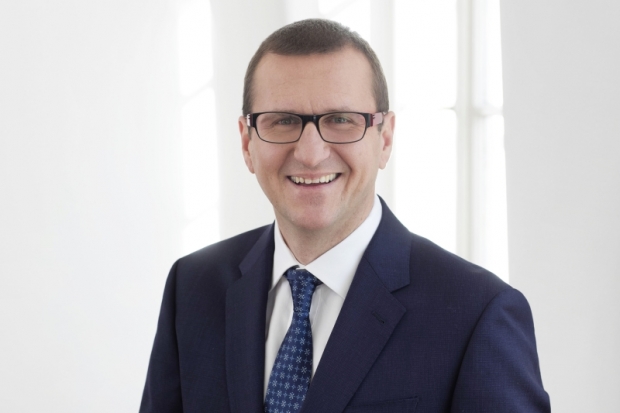 Christian Nemeth, LLB Österreich Christian Nemeth, LLB Österreich