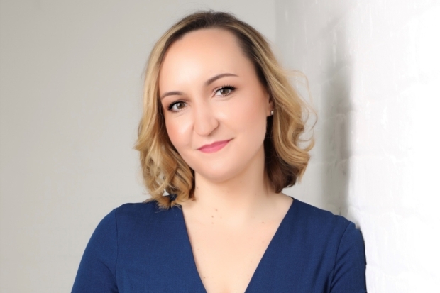 Laura Cooper, Nuveen Laura Cooper, Nuveen