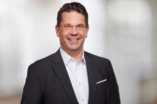 Mathias Hei&szlig;, Universal Investment