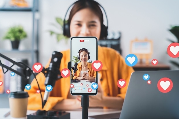 adobestock_559681713_finfluencer_sitthiphong.jpg
