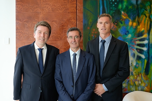 Xavier Marconnet, Bruno Taillardat und Frédéric Girod, Edmond de Rothschild AM (v.l.n.r.) Xavier Marconnet, Bruno Taillardat und Frédéric Girod, Edmond de Rothschild AM (v.l.n.r.)