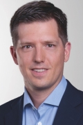 rabe_jan_dje_neu_2022_klein_portrait.jpg