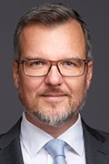 christoph-schwarzmann-portrt-20201111.jpg