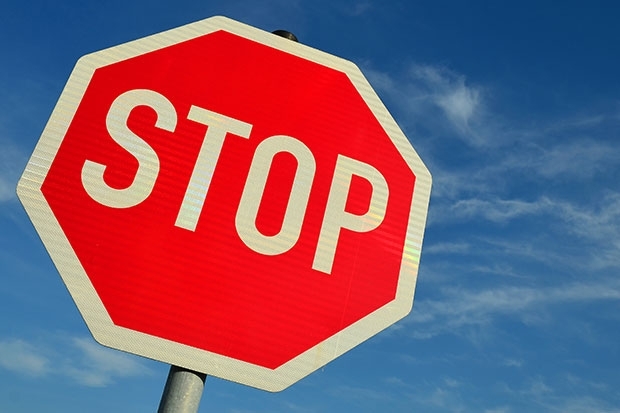 stop_adobestock_55136156.jpg