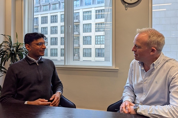 Jordan Patel (l.) und Jonathan Waghorn, Guinness Global Investors Jordan Patel (l.) und Jonathan Waghorn, Guinness Global Investors